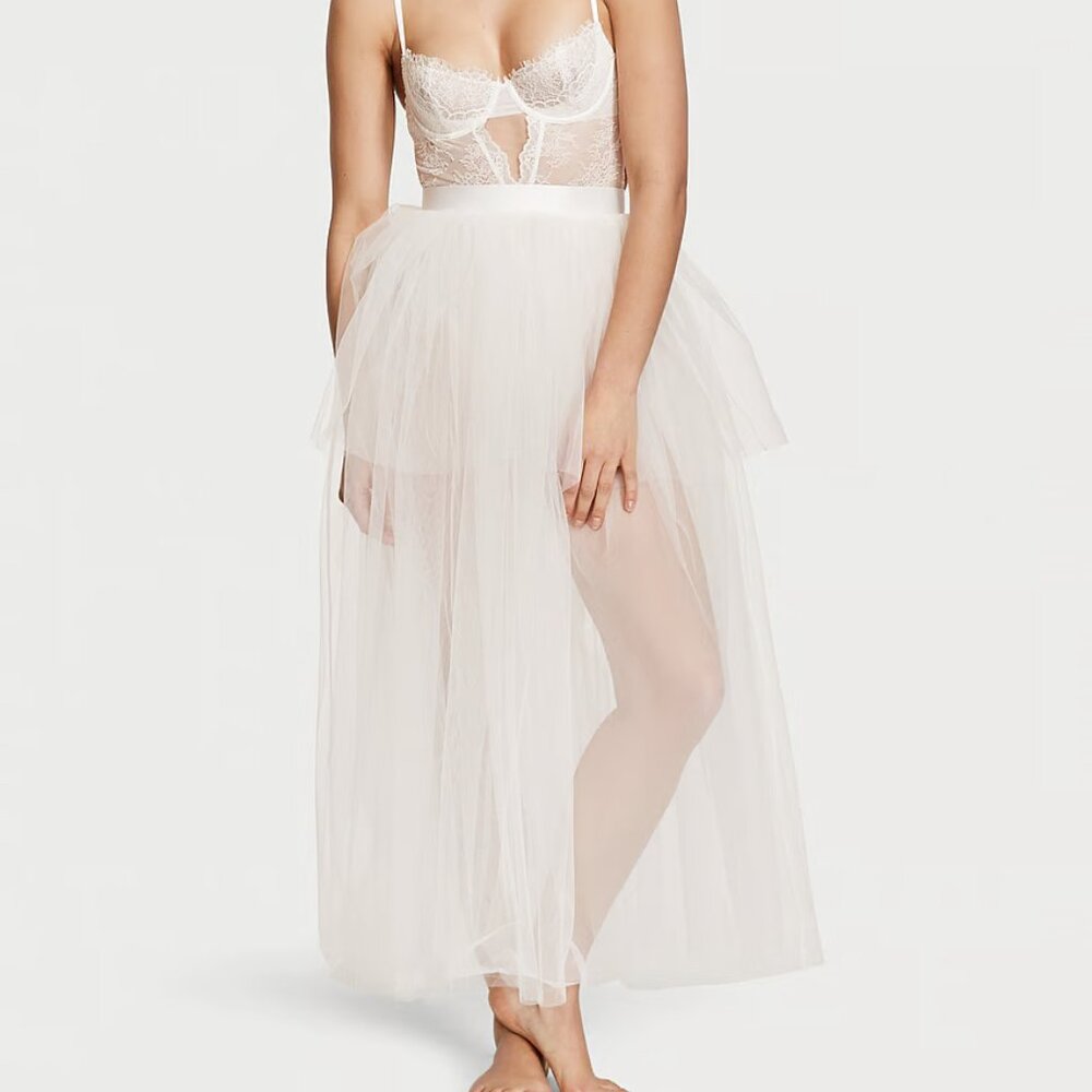 Victoria's Secret Cream Maxi Skirt